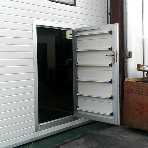 帶門中門的提升門插圖7 帶門中門的提升門插圖7