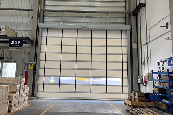 工廠提升門同側(cè)可以安裝快速卷簾門嗎?縮略圖 工廠提升門同側(cè)可以安裝快速卷簾門嗎?縮略圖